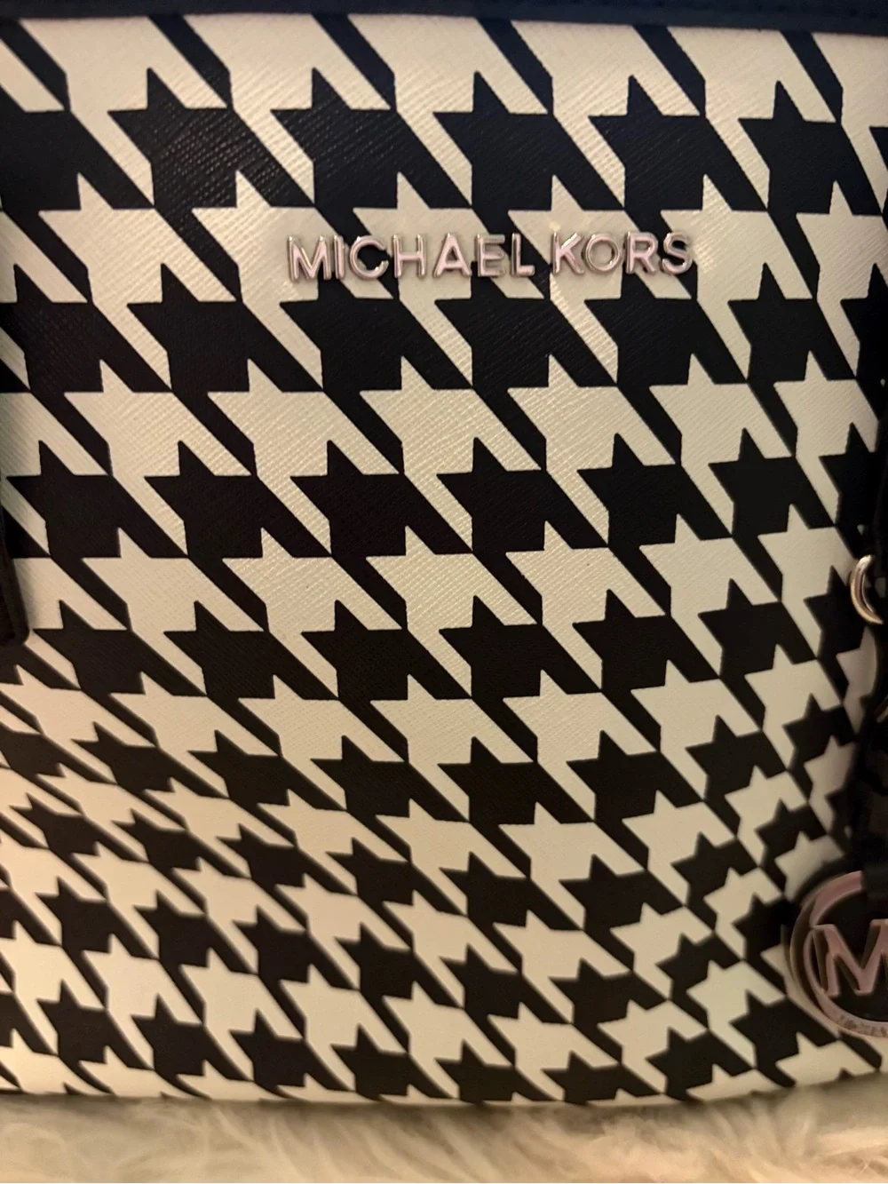 Michael Kors houndstooth Black/white Leather Tote with Interior Zip Pocket